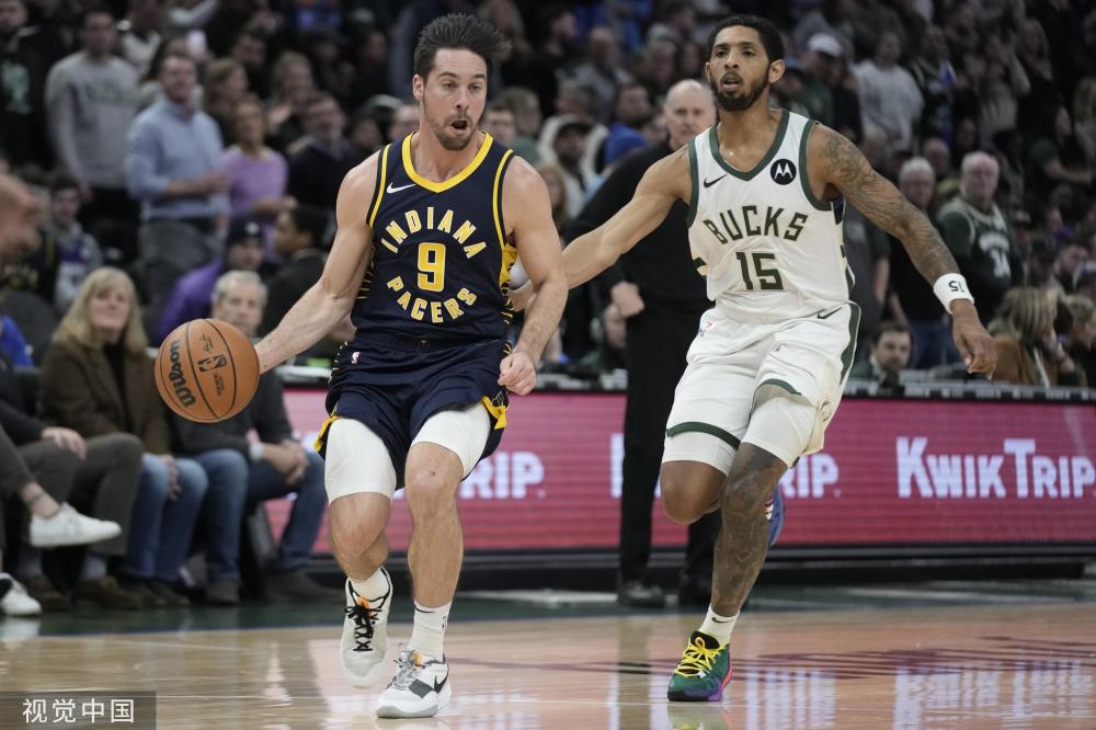 个足球运动 个足球运动