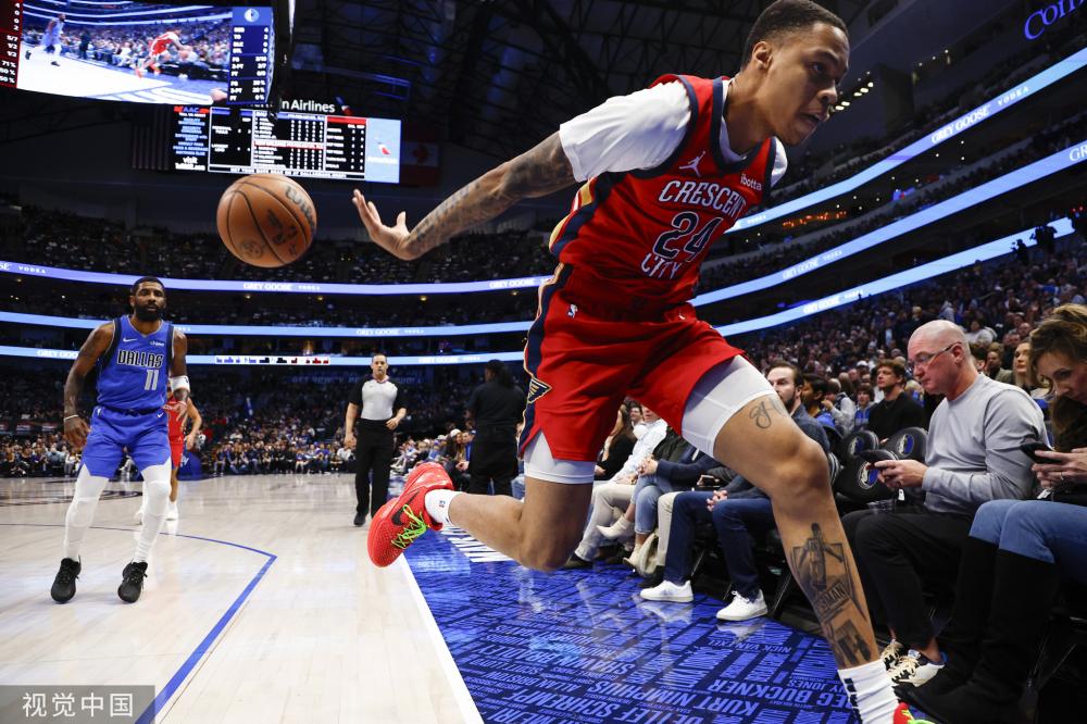 还展示了他 还展示了他