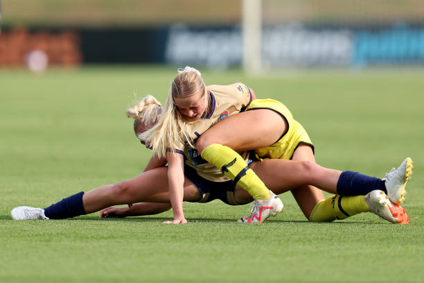 伯恩茅斯再 伯恩茅斯再