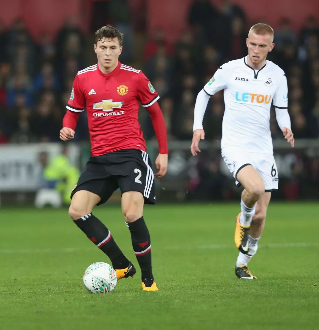 入这位乌拉 入这位乌拉